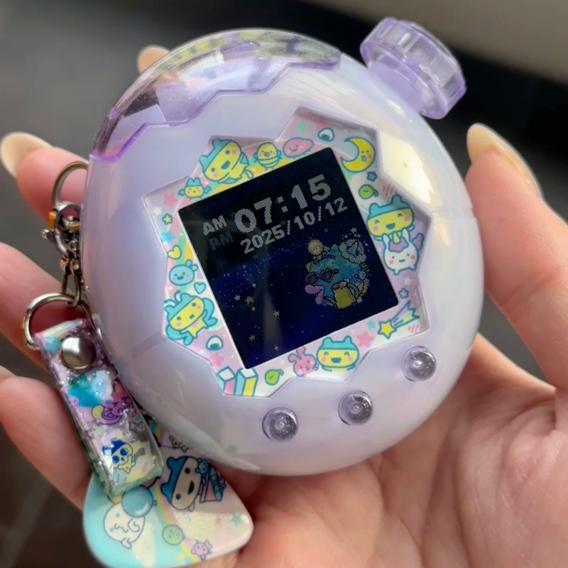 Bandai Model Tamagotchi - Aksesori Rumah Pengganti Berwarna Cangkang dan