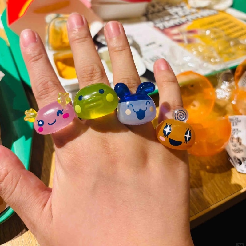 Bandai Tamagotchi Cincin Trans - Bandai Model Tamagotchi ulasan dan harga